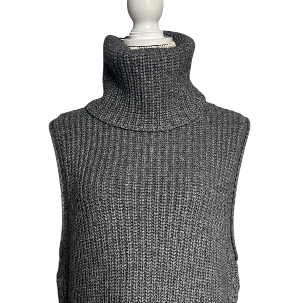 Autumn Cashmere Sleeveless Turtleneck Sweater in Grey Size Small EUC